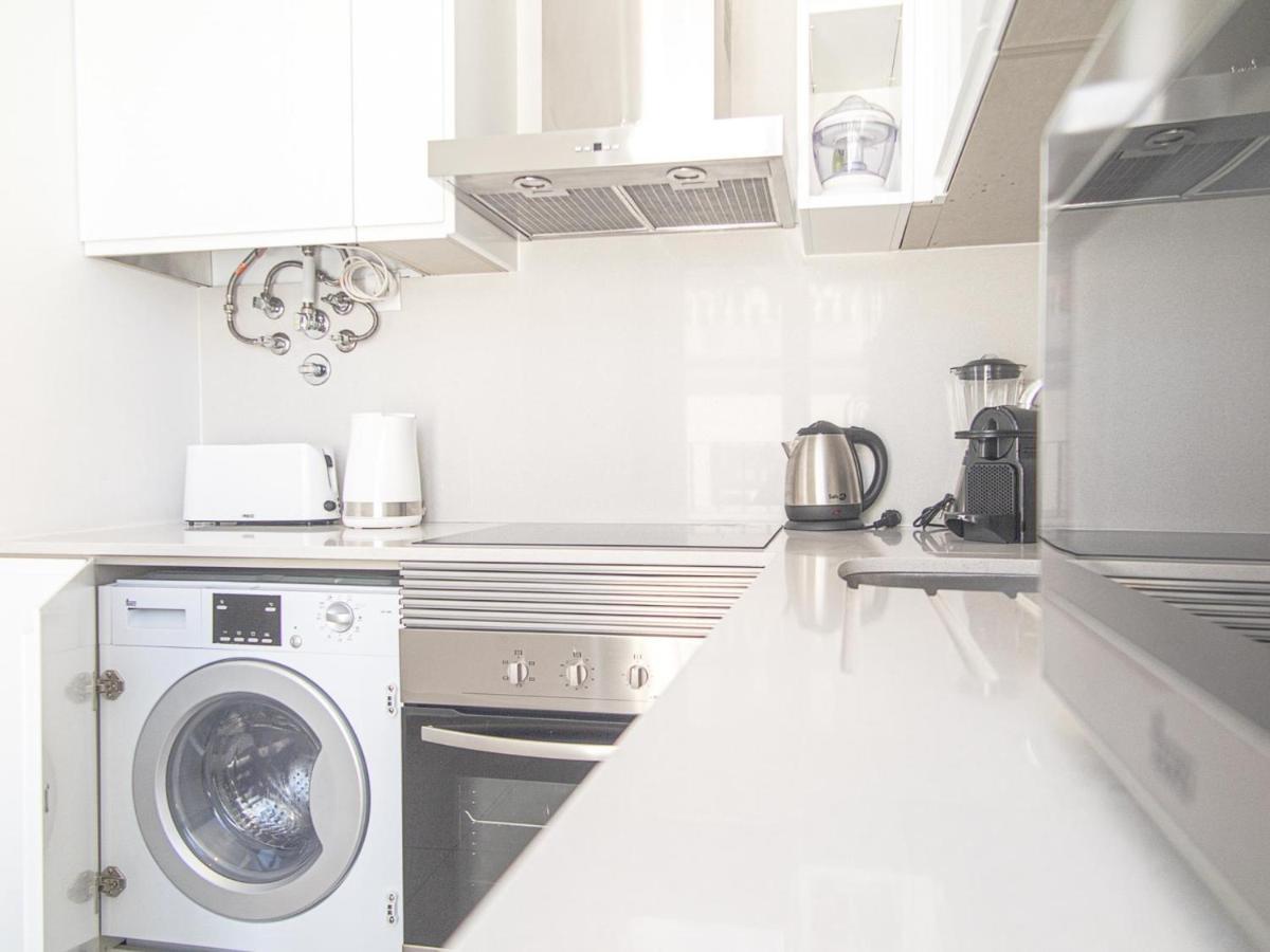 Baixa Chiado 2 Bedroom Duplex Apt With Ac Elevator 리스본 외부 사진